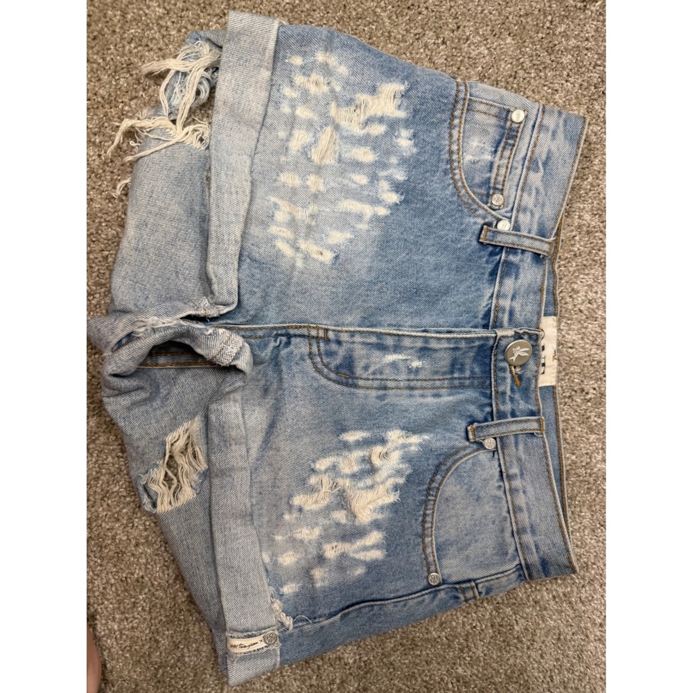 One Teaspoon Hawks High Rise Distressed Denim Shorts Light Wash Blue Size 26 - Picture 11 of 11